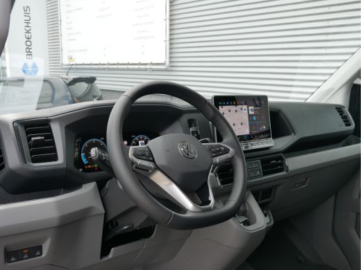 Volkswagen Crafter L3H3 Highline | Park assistent | Clima | Cruise | Navi by app | Park assistent | Clima | Cruise |... ActivLease financial lease