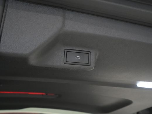 Volkswagen ID. Buzz Pro 77kWh Navigatie Camera El. Schuifdeuren iQ Light ActivLease financial lease
