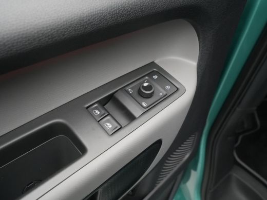 Volkswagen ID. Buzz Pro 77kWh Navigatie Camera El. Schuifdeuren iQ Light ActivLease financial lease
