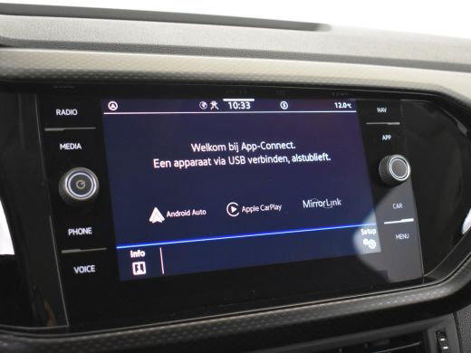 Volkswagen T-Cross 1.0 TSI Life 96pk | Adaptief cruise control | Navigatie via app | Parkeersensoren v+a | App conne... ActivLease financial lease