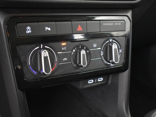 Volkswagen T-Cross 1.0 TSI Life 96pk | Adaptief cruise control | Navigatie via app | Parkeersensoren v+a | App conne... ActivLease financial lease