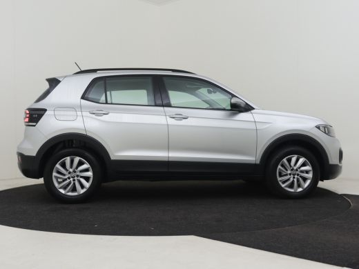 Volkswagen T-Cross 1.0 TSI Life 96pk | Adaptief cruise control | Navigatie via app | Parkeersensoren v+a | App conne... ActivLease financial lease