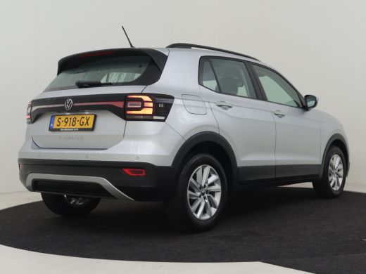 Volkswagen T-Cross 1.0 TSI Life 96pk | Adaptief cruise control | Navigatie via app | Parkeersensoren v+a | App conne... ActivLease financial lease