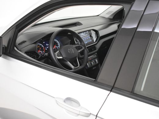 Volkswagen T-Cross 1.0 TSI Life 96pk | Adaptief cruise control | Navigatie via app | Parkeersensoren v+a | App conne... ActivLease financial lease