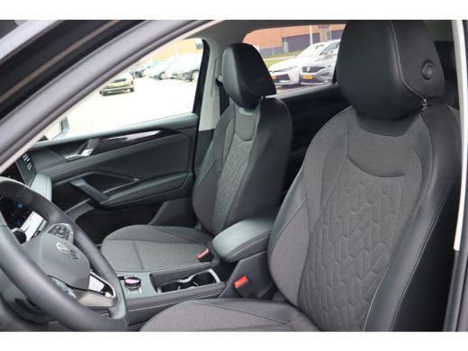 Volkswagen Tiguan 1.5 eHybrid 204PK Life Edition | Trekhaak | Elektrische Achterklep | Harman Kardon | ActivLease financial lease