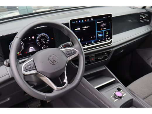 Volkswagen Tiguan 1.5 eHybrid 204PK Life Edition | Trekhaak | Elektrische Achterklep | Harman Kardon | ActivLease financial lease