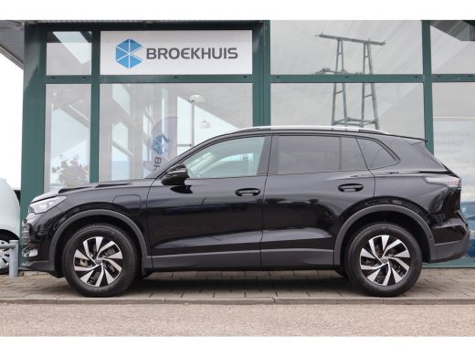 Volkswagen Tiguan 1.5 eHybrid 204PK Life Edition | Trekhaak | Elektrische Achterklep | Harman Kardon | ActivLease financial lease