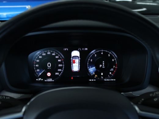 Volvo  V60 2.0 B3 Business Pro 1E  EIG | LEDER | STUURWIEL VERW | STOELVERW | CARPLAY | CAMERA | TREKHAAK | ActivLease financial lease