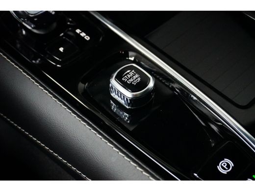 Volvo  V90 Volvo T6 AWD Plus Dark Long Range | Audio installatie premium | Dodehoekdetectie met correctie | ... ActivLease financial lease