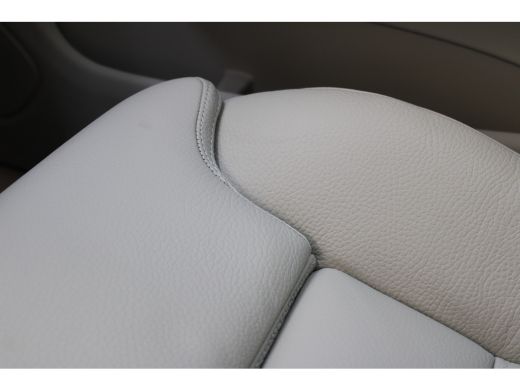 Volvo  XC60 B5 250PK Momentum Business | 18'' | Getint Glas | Memory Seats | Stoel&Stuur Verw. | Park Assist | ActivLease financial lease