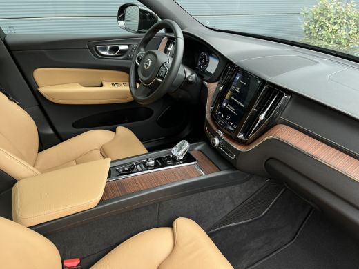 Volvo  XC60 Volvo 2.0 T8 Twin Engine AWD Inscription ActivLease financial lease