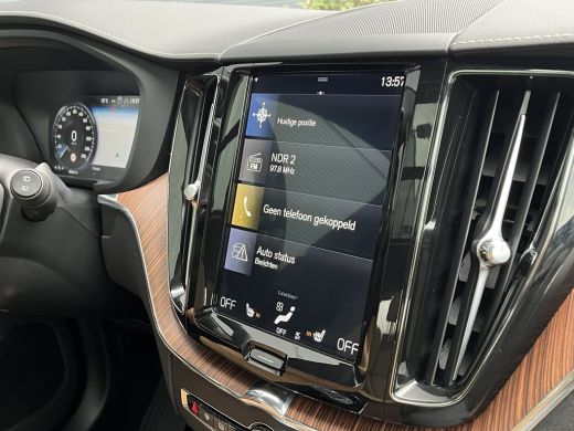 Volvo  XC60 Volvo 2.0 T8 Twin Engine AWD Inscription ActivLease financial lease