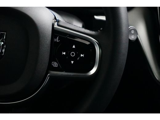 Volvo  XC60 Volvo T6 AWD Plus Dark | Adaptive Cruise | Panoramadak | Sportstoelen | Stuur/Stoelverwarming | T... ActivLease financial lease