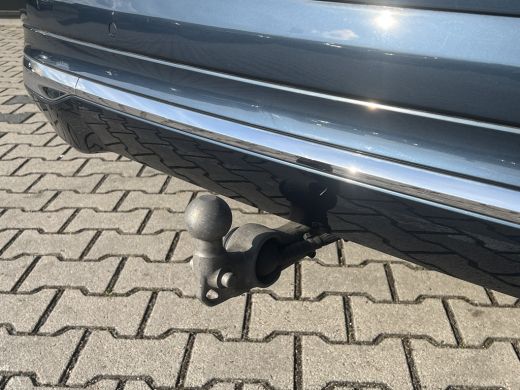 Volvo  XC60 Volvo T8 Plug-in hybrid AWD Inscription | Trekhaak | 360 Camera | Adaptive LED | Panoramadak | Ha... ActivLease financial lease