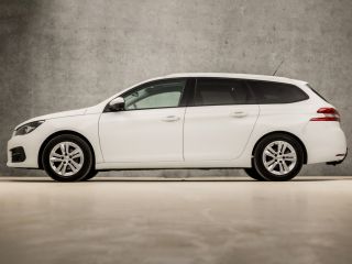 Peugeot 308 SW 1.2 PureTech Sport (PANORAMADAK, APPLE CARPLAY, GROOT NAVI, LEDER, SPORTSTOELEN, GETINT GLAS, ...