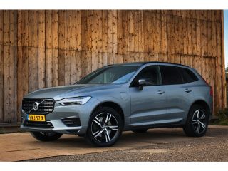 Volvo  XC60 T8 AWD R-Design | Luchtvering | Bowers & Wilkins | Panoramadak | Head-up Display | 360 Camera | T...