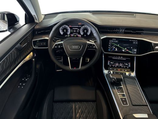 Audi A6 Avant 55 367pk TFSI e quattro S edition Competition / Stoelverwarming voor en achter / Optiekpakk... ActivLease financial lease