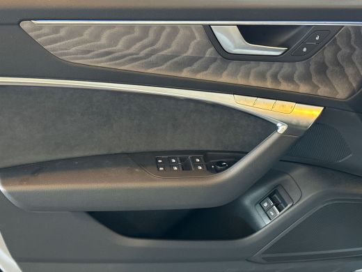 Audi A6 Avant 55 367pk TFSI e quattro S edition Competition / Stoelverwarming voor en achter / Optiekpakk... ActivLease financial lease
