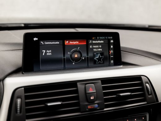 BMW 3 Serie Touring 318i M Sport Shadow Automaat (GROOT NAVI, M PAKKET, DEALER ONDERHOUDEN, STOELVERWARMING, ... ActivLease financial lease