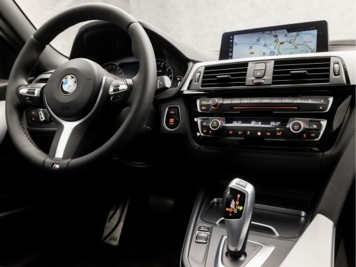 BMW 3 Serie Touring 318i M Sport Shadow Automaat (GROOT NAVI, M PAKKET, DEALER ONDERHOUDEN, STOELVERWARMING, ... ActivLease financial lease
