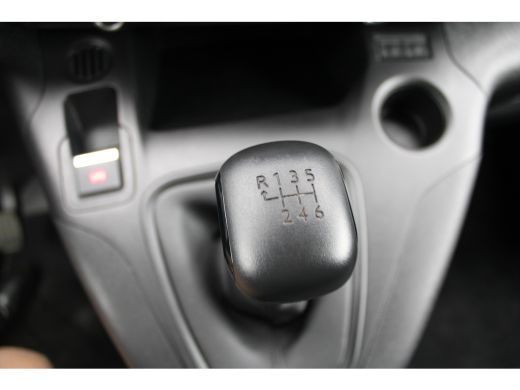 Citroën Berlingo 1.5 BlueHDI 100pk Club | Airco | 3-Zits | Navigatie d.m.v Apple Carplay- Android Auto | 2 zitplaa... ActivLease financial lease