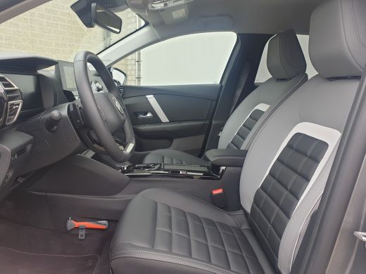 Citroën C4 Citroen 1.2 Hybrid 136 Max | Cruise control adaptief met Stop&Go | Dodehoek detectie | Full-LED k... ActivLease financial lease
