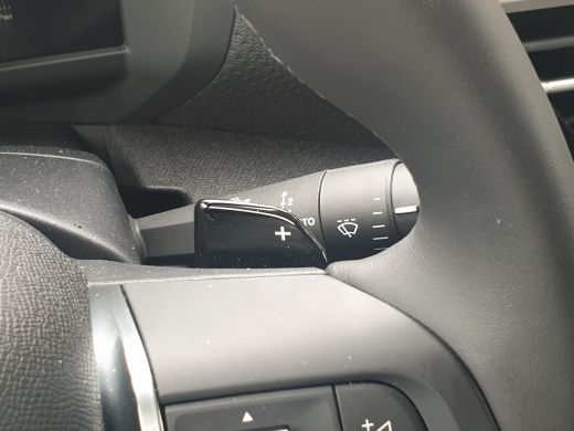 Citroën C4 Citroen 1.2 Hybrid 136 Max | Cruise control adaptief met Stop&Go | Dodehoek detectie | Full-LED k... ActivLease financial lease