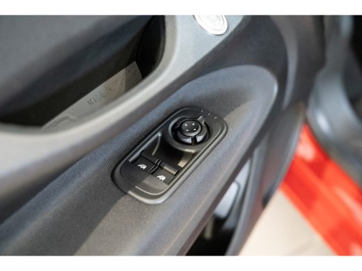 Fiat 500 RED 24 kWh | Airco (automatisch) | Airco (automatisch) | Apple Carplay/Android Auto ActivLease financial lease
