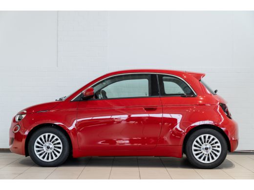 Fiat 500 RED 24 kWh | Airco (automatisch) | Airco (automatisch) | Apple Carplay/Android Auto ActivLease financial lease