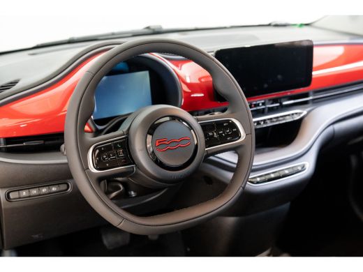Fiat 500 RED 24 kWh | Airco (automatisch) | Airco (automatisch) | Apple Carplay/Android Auto ActivLease financial lease