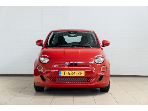 Fiat 500 RED 24 kWh | Airco (automatisch) | Airco (automatisch) | Apple Carplay/Android Auto ActivLease financial lease
