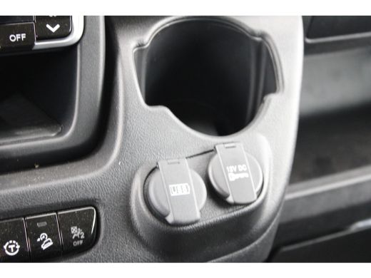Fiat Ducato 2.2 MultiJet 140 pk S&S L3H2 3.3t | € 10.380,- Voorraad Voordeel | 3,9% Financial Lease | BETIMME... ActivLease financial lease