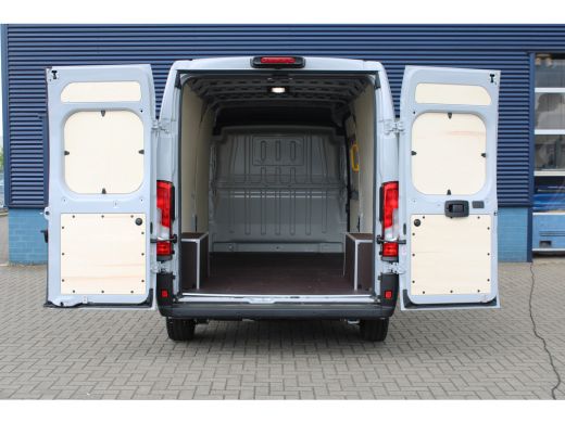 Fiat Ducato 2.2 MultiJet 140 pk S&S L3H2 3.3t | € 10.380,- Voorraad Voordeel | 3,9% Financial Lease | BETIMME... ActivLease financial lease
