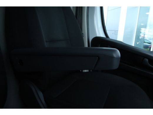 Fiat Ducato 2.2 MultiJet 140 pk S&S L3H2 3.3t | € 9.972,- Voorraad Voordeel | 3,9% Financial Lease | | Achter... ActivLease financial lease