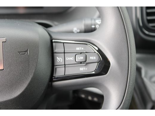 Fiat Ducato 2.2 MultiJet 140 PK S&S L3H2 3.3t | € 9.072,- Voorraad Voordeel | 3,9% Financial Lease | CAMERA |... ActivLease financial lease