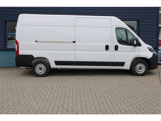 Fiat Ducato 2.2 MultiJet 140 PK S&S L3H2 3.3t | € 9.072,- Voorraad Voordeel | 3,9% Financial Lease | CAMERA |... ActivLease financial lease