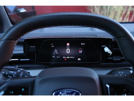 Ford Explorer Premium Extended Range RWD 77 kWh AGR | Pano | Head-Up | B&O | Matrix LED | Trekhaak ActivLease financial lease