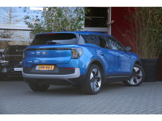 Ford Explorer Premium Extended Range RWD 77 kWh AGR | Pano | Head-Up | B&O | Matrix LED | Trekhaak ActivLease financial lease