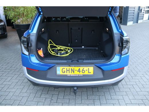Ford Explorer Premium Extended Range RWD 77 kWh AGR | Pano | Head-Up | B&O | Matrix LED | Trekhaak ActivLease financial lease
