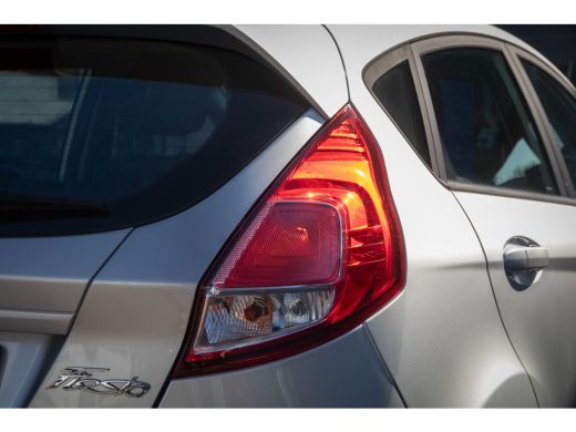 Ford Fiesta Ford 1.0 Style Ultimate| Airco | Hoofd airbag(s) voor | Lichtmetalen velgen 15" | Airco | Hoofd a... ActivLease financial lease