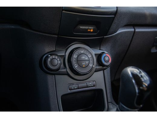 Ford Fiesta Ford 1.0 Style Ultimate| Airco | Hoofd airbag(s) voor | Lichtmetalen velgen 15" | Airco | Hoofd a... ActivLease financial lease