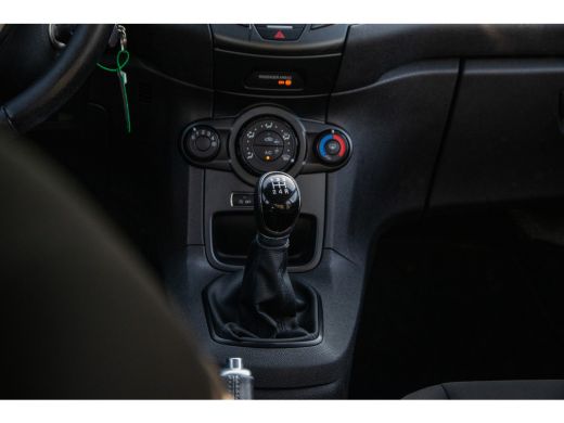 Ford Fiesta Ford 1.0 Style Ultimate| Airco | Hoofd airbag(s) voor | Lichtmetalen velgen 15" | Airco | Hoofd a... ActivLease financial lease