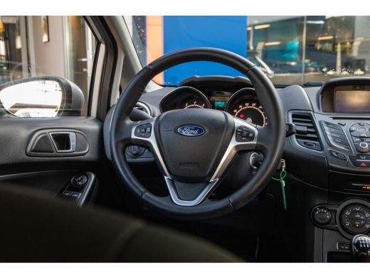 Ford Fiesta Ford 1.0 Style Ultimate| Airco | Hoofd airbag(s) voor | Lichtmetalen velgen 15" | Airco | Hoofd a... ActivLease financial lease