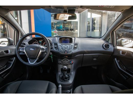 Ford Fiesta Ford 1.0 Style Ultimate| Airco | Hoofd airbag(s) voor | Lichtmetalen velgen 15" | Airco | Hoofd a... ActivLease financial lease