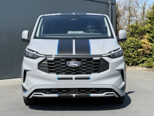 Ford Transit Custom 2.0 TDCI 170 PK AUTOMAAT / L2H1 / Limited Sport / 6 PERS DUBBEL CABINE / 2x SCHUIFDEUR / CAMERA /... ActivLease financial lease