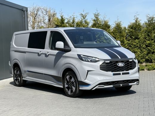Ford Transit Custom 2.0 TDCI 170 PK AUTOMAAT / L2H1 / Limited Sport / 6 PERS DUBBEL CABINE / 2x SCHUIFDEUR / CAMERA /... ActivLease financial lease
