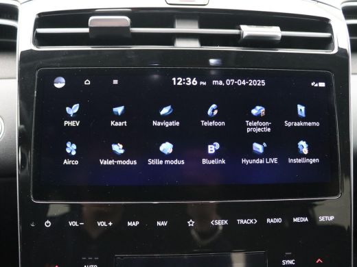 Hyundai Tucson 1.6 T-GDI PHEV Comfort Sky 4WD 265PK Aut. Pano-Schuifdak, Adaptieve Cruise Controle, Navi, Stoel-... ActivLease financial lease