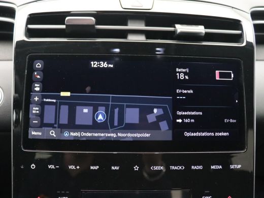 Hyundai Tucson 1.6 T-GDI PHEV Comfort Sky 4WD 265PK Aut. Pano-Schuifdak, Adaptieve Cruise Controle, Navi, Stoel-... ActivLease financial lease