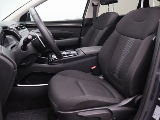 Hyundai Tucson 1.6 T-GDI PHEV Comfort Sky 4WD 265PK Aut. Pano-Schuifdak, Adaptieve Cruise Controle, Navi, Stoel-... ActivLease financial lease