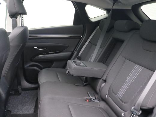 Hyundai Tucson 1.6 T-GDI PHEV Comfort Sky 4WD 265PK Aut. Pano-Schuifdak, Adaptieve Cruise Controle, Navi, Stoel-... ActivLease financial lease